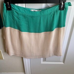 Forever 21 skirt